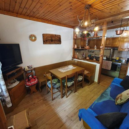 Spazioso Appartamento Nel Cuore Delle Dolomiti Presenaio Zewnętrze zdjęcie